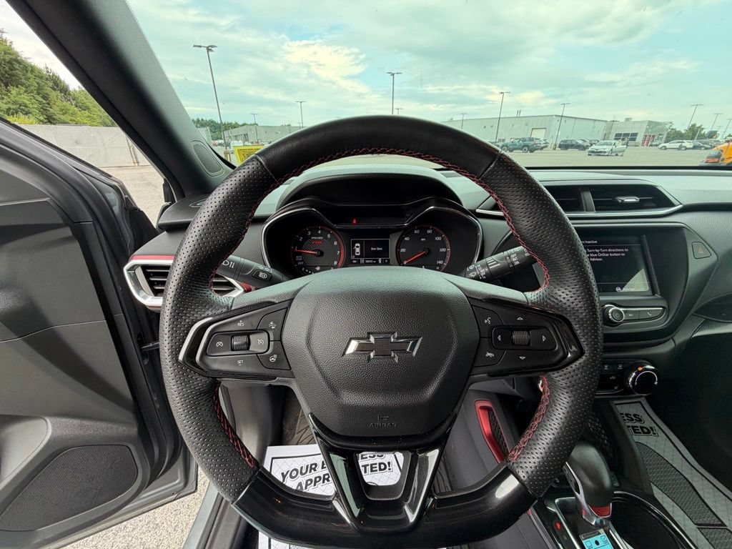 Used 2023 Chevrolet TrailBlazer RS AWD/4WD image 33