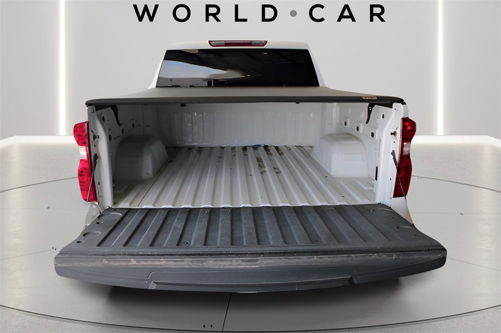 Used 2021 Chevrolet Silverado 1500 LT image 10