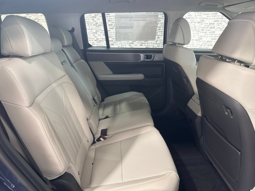 New 2027 Hyundai Santa Fe SEL FWD image 10