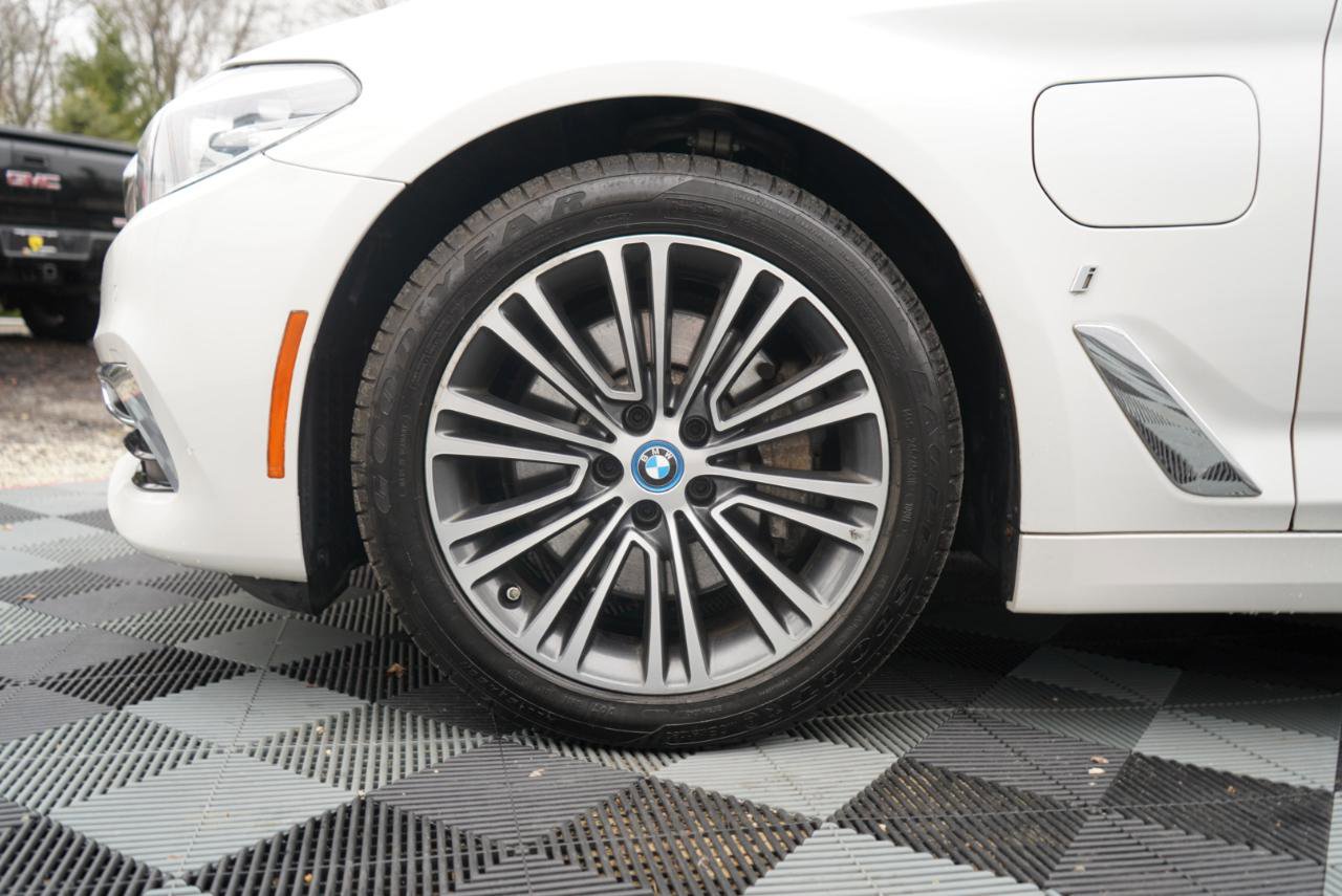 Used 2018 BMW 530e xDrive image 80