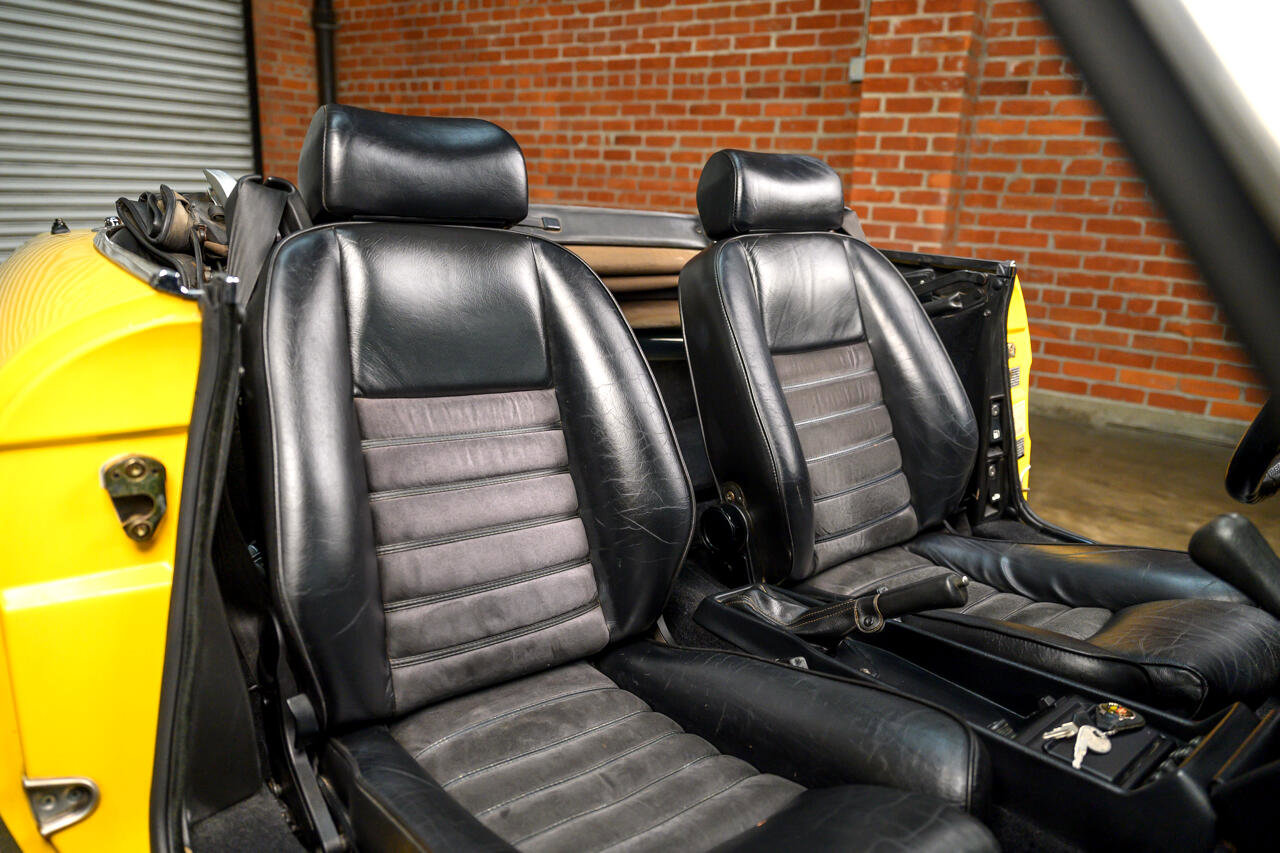 Used 1992 Alfa Romeo Spider Veloce image 33