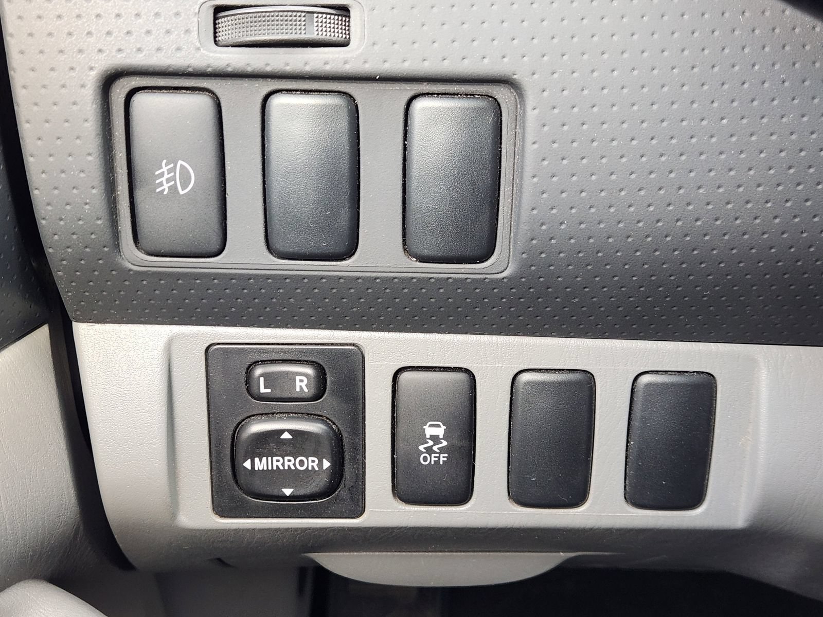 Used 2013 Toyota Tacoma PreRunner RWD image 24