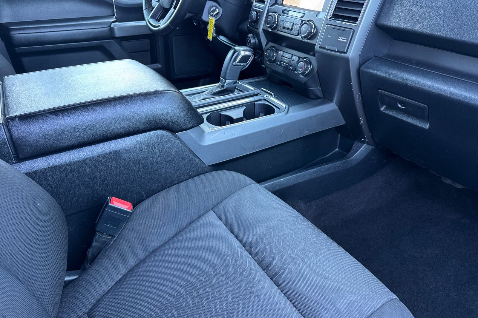 Used 2020 Ford F150 XLT w/ Equipment Group 302A Luxury image 16