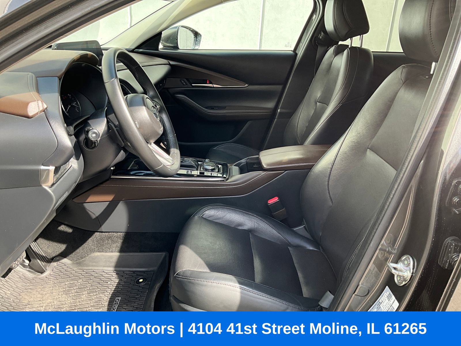 Used 2023 MAZDA CX-30 AWD 2.5 S w/ Premium Package image 2