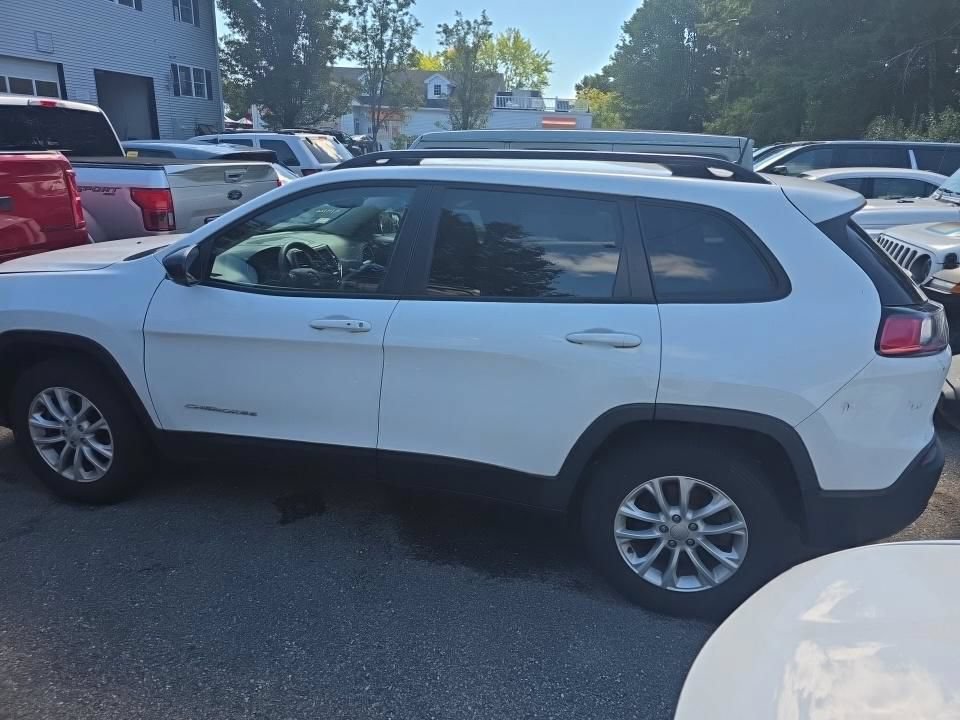 Used 2022 Jeep Cherokee Latitude Lux AWD/4WD image 4