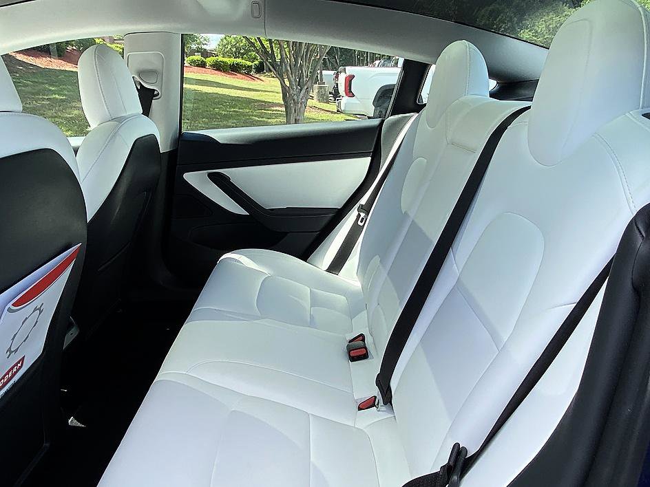Used 2021 Tesla Model 3 Standard Range Plus RWD image 11