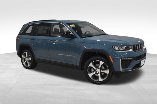 New 2026 Jeep Grand Cherokee Limited w/ Trailer Tow Package image 4