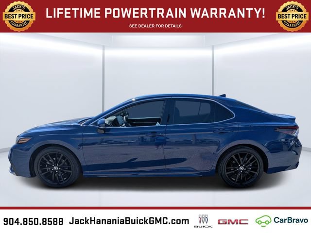 Used 2024 Toyota Camry XSE FWD image 6