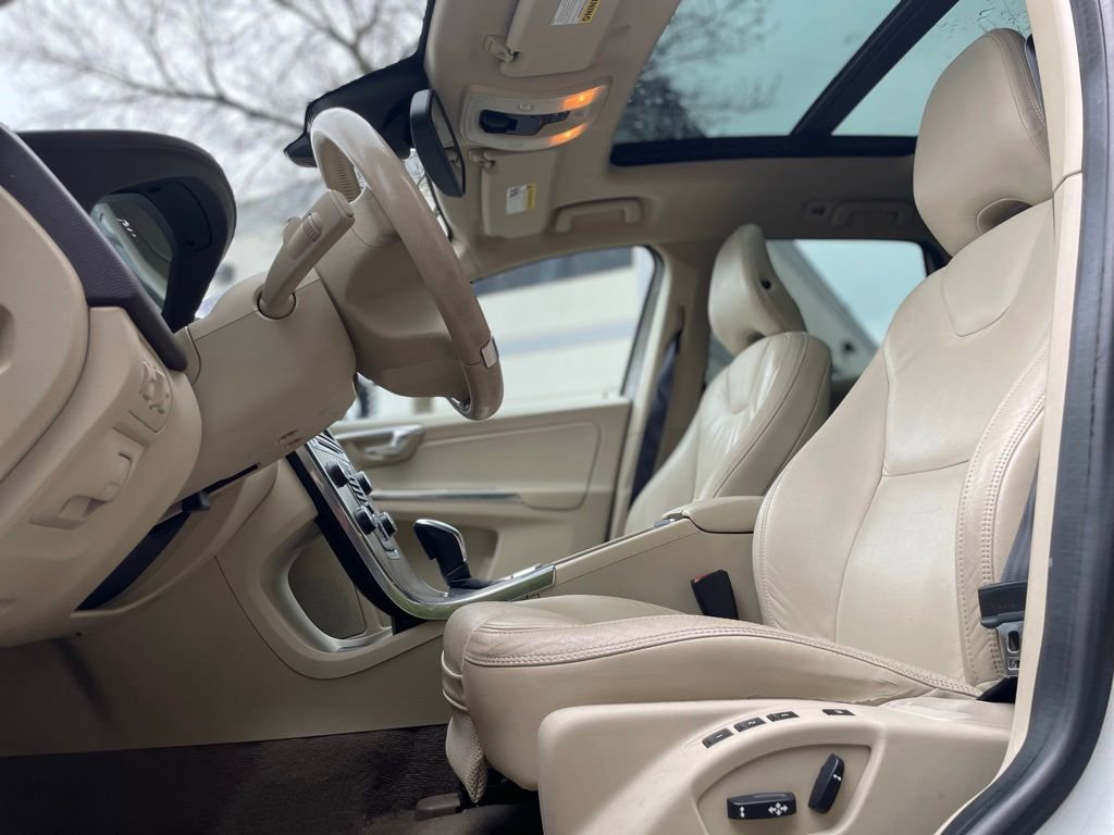 Used 2013 Volvo XC60 3.2 Premier Plus image 18