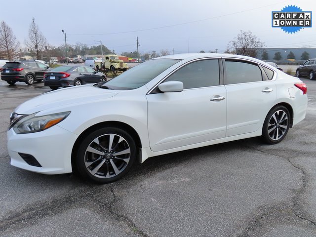 Used 2016 Nissan Altima 2.5 SR image 4