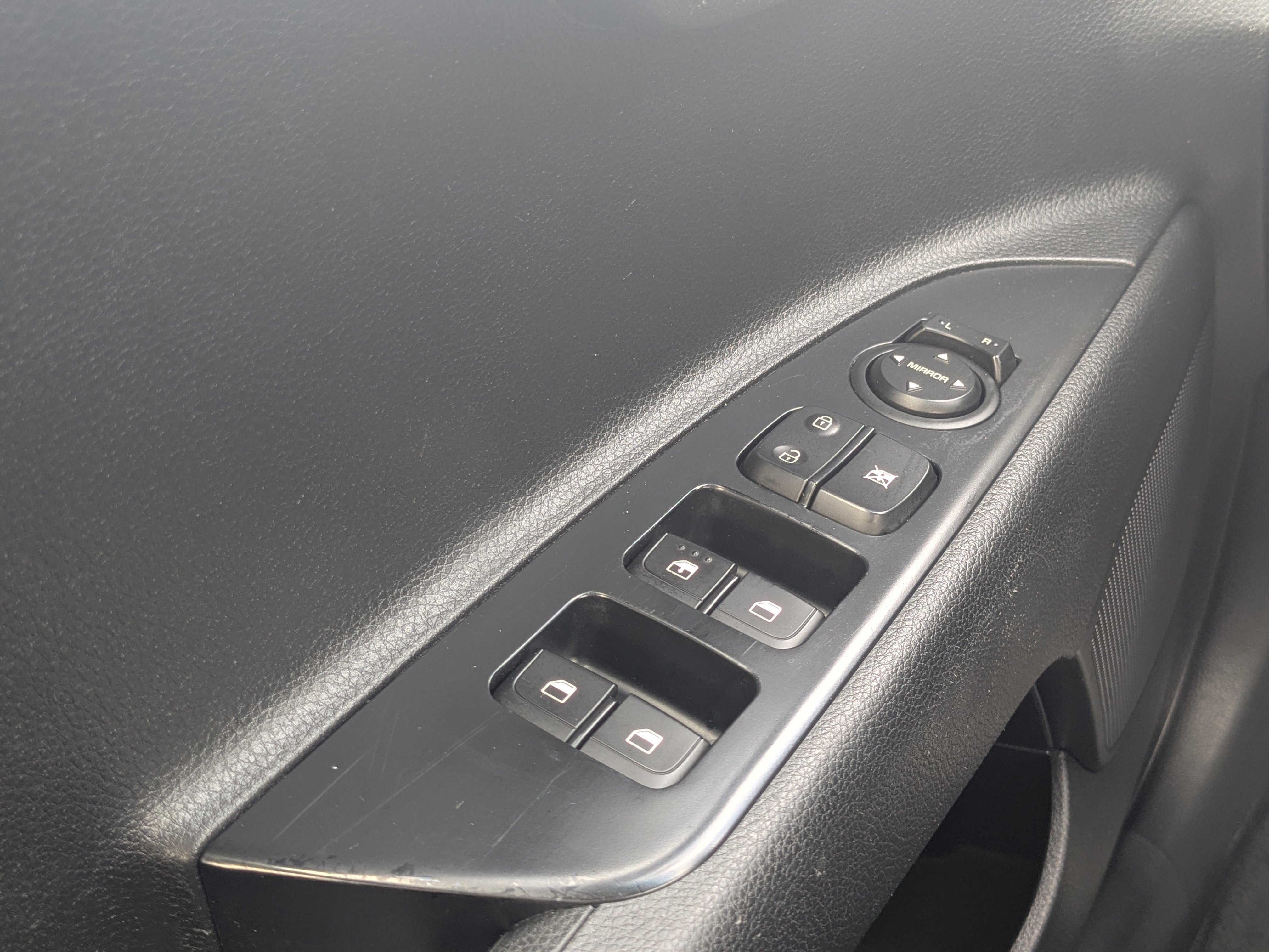 Used 2019 Kia Rio S image 34