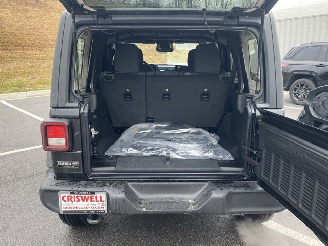 New 2026 Jeep Wrangler Sport S image 7