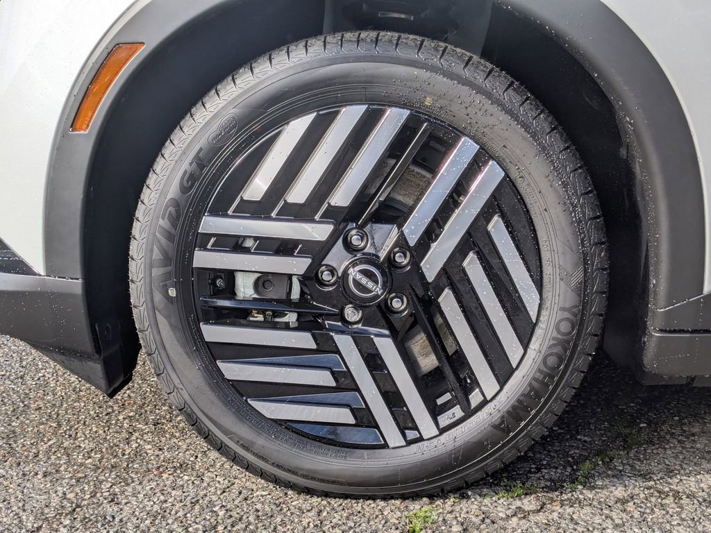 New 2026 Nissan Leaf SV+ FWD image 9