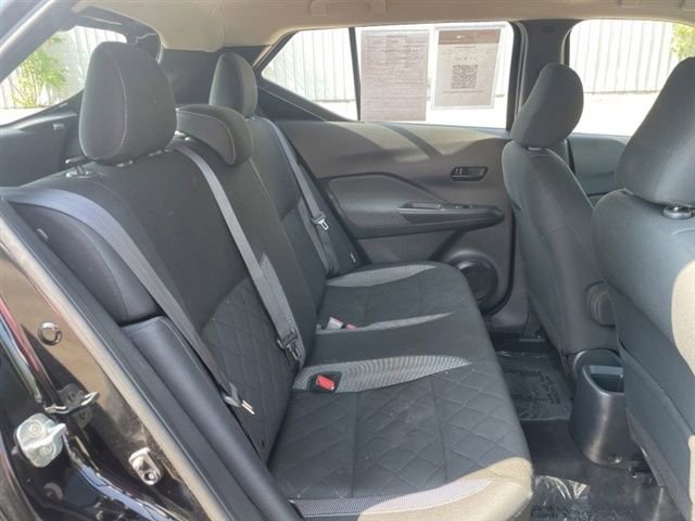 Used 2020 Nissan Kicks S image 14