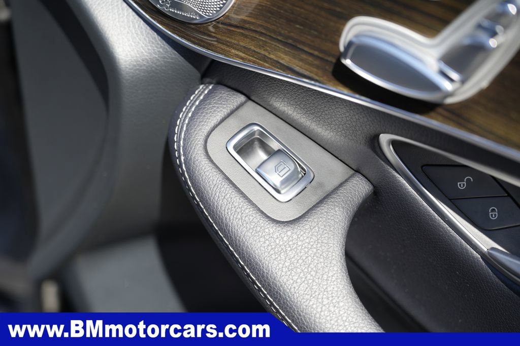 Used 2018 Mercedes-Benz GLC 300 4MATIC Coupe image 37