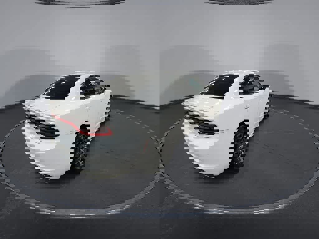 Used 2018 Dodge Charger GT image 8
