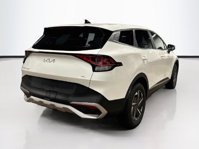 Certified 2023 Kia Sportage LX AWD/4WD image 7