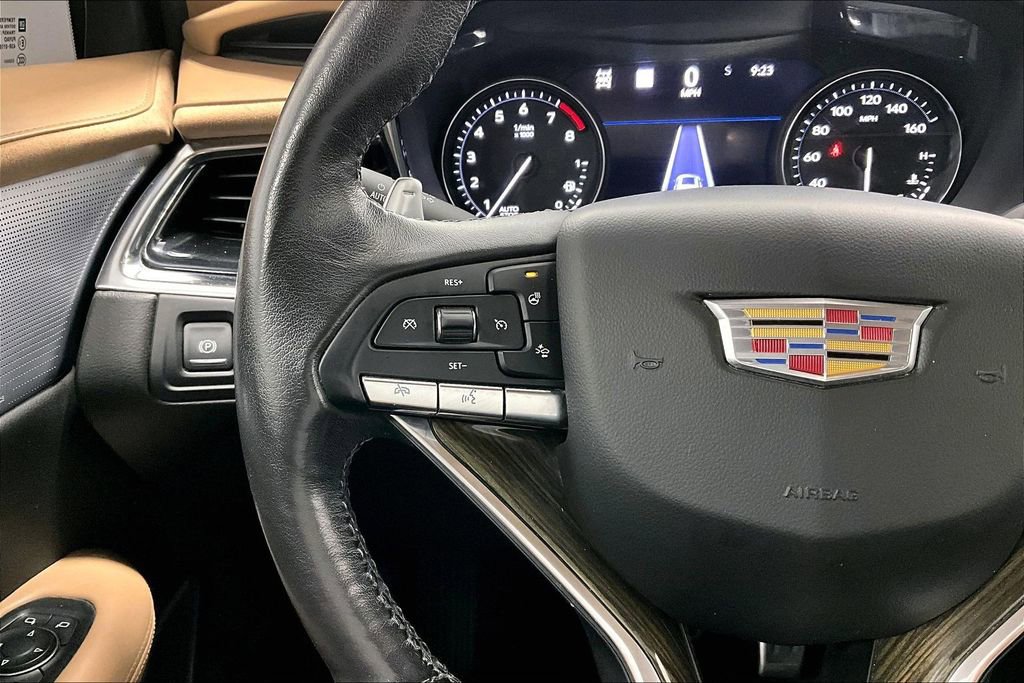 Used 2020 Cadillac XT6 Sport w/ Platinum Package image 24