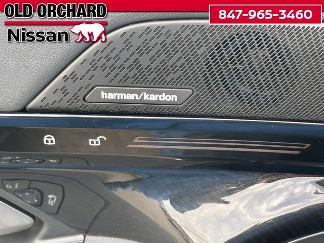 Used 2024 BMW 530i xDrive AWD/4WD image 12