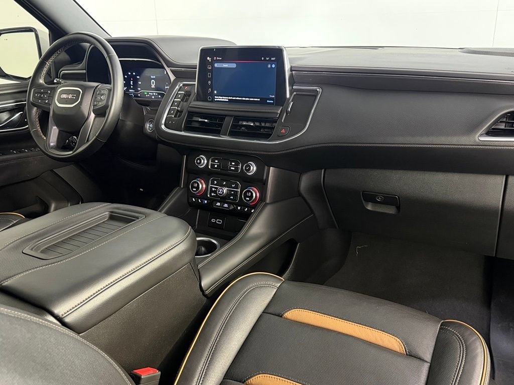 Used 2024 GMC Yukon AT4 w/ AT4 Premium Plus Package AWD/4WD image 15