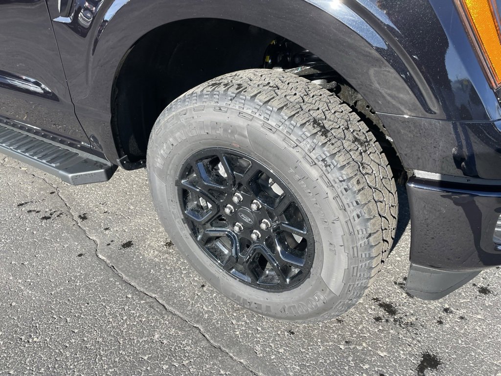 New 2026 Ford F150 XLT w/ Equipment Group 302A MID image 3