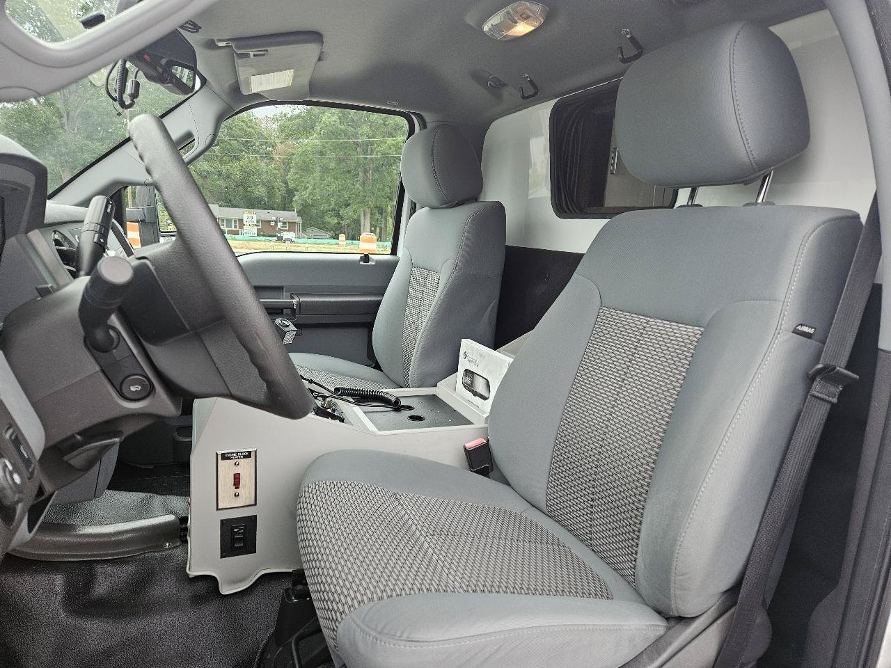 Used 2013 Ford F450 XLT w/ Ambulance Preparation Pkg RWD image 11