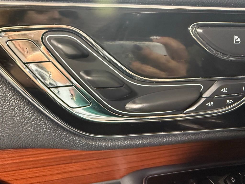 Certified 2023 Lincoln Navigator Reserve image 23