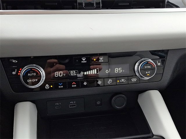 Used 2024 Mitsubishi Outlander SEL image 16