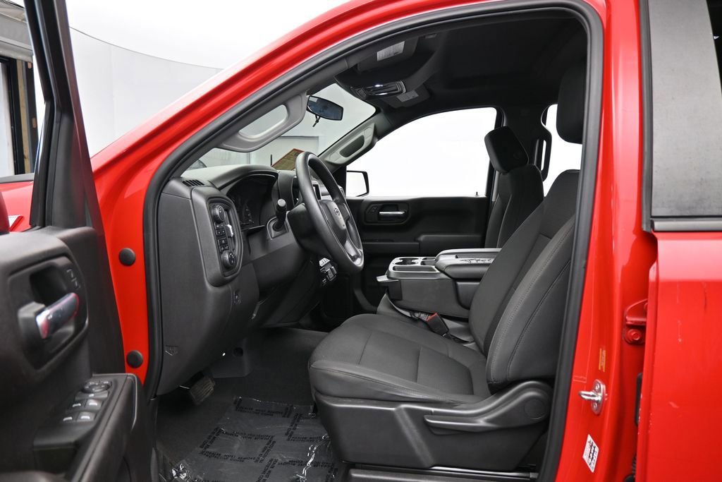 Used 2021 Chevrolet Silverado 1500 Custom Trail Boss AWD/4WD image 11