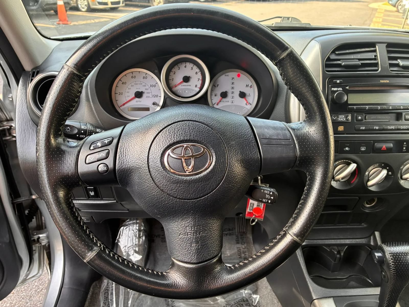Used 2005 Toyota RAV4 4WD image 20