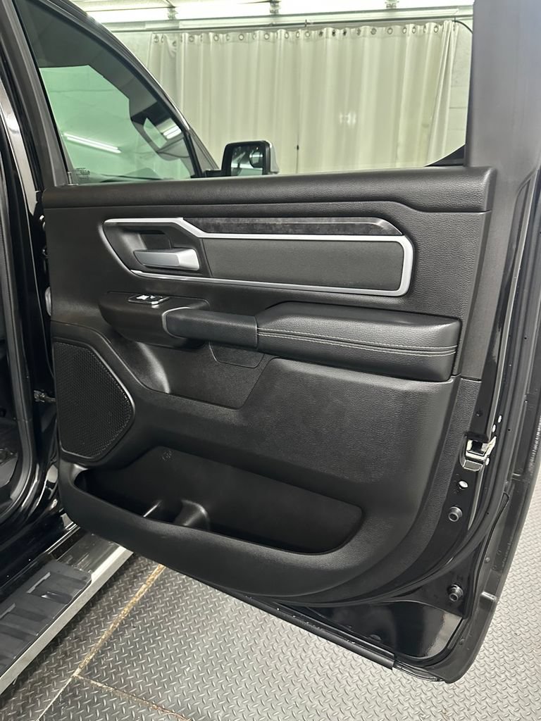 Used 2023 RAM 1500 Big Horn AWD/4WD image 26