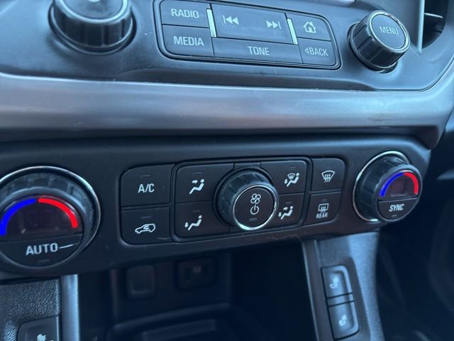 Used 2018 GMC Acadia SLT w/ LPO, Cargo Package image 18