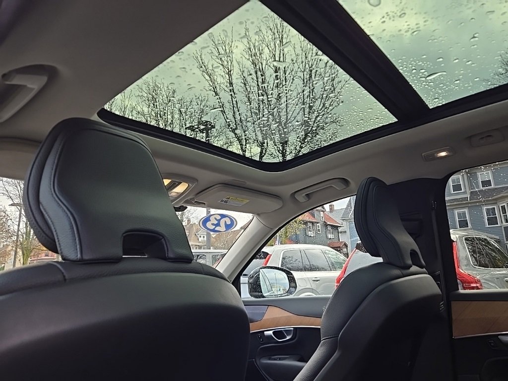Certified 2023 Volvo XC90 B6 Plus w/ Protection Package Premier image 19