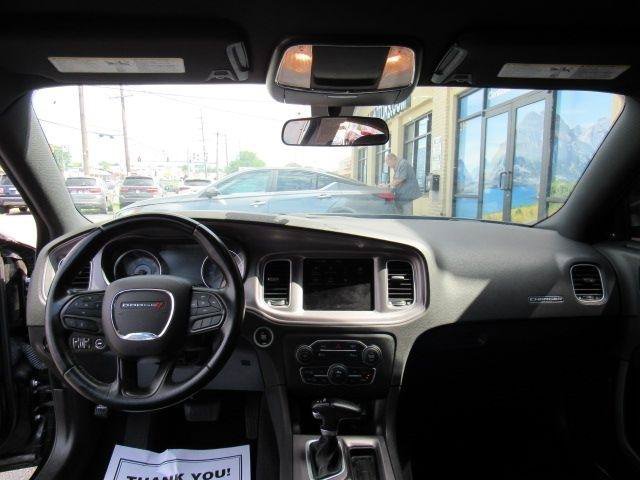 Used 2023 Dodge Charger SXT RWD image 29