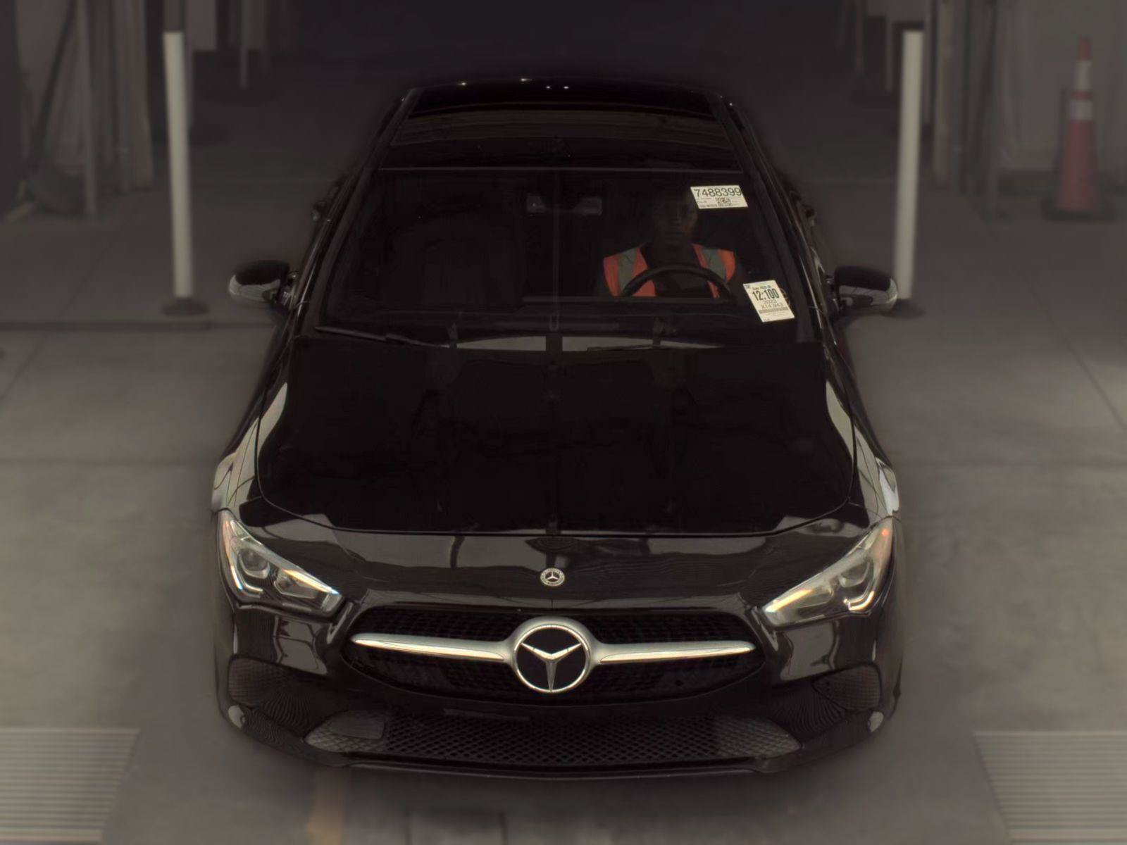 Used 2023 Mercedes-Benz CLA 250 w/ Premium Package image 8