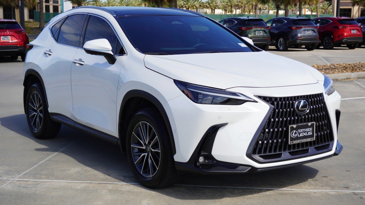 Used 2025 Lexus NX 350h AWD w/ Cold Area Package image 4