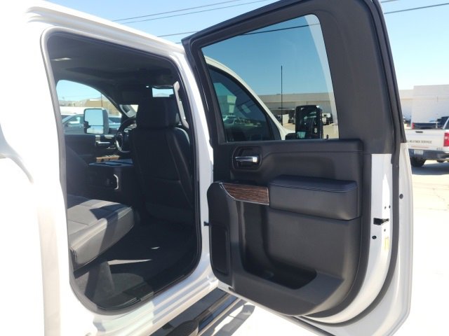 Used 2023 Chevrolet Silverado 3500 High Country w/ Safety Package II image 37