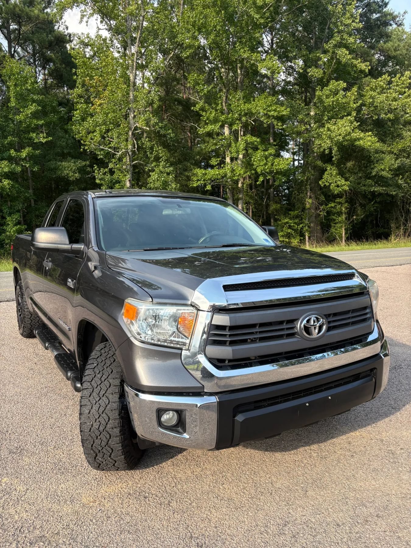 Used 2014 Toyota Tundra SR5 AWD/4WD image 7