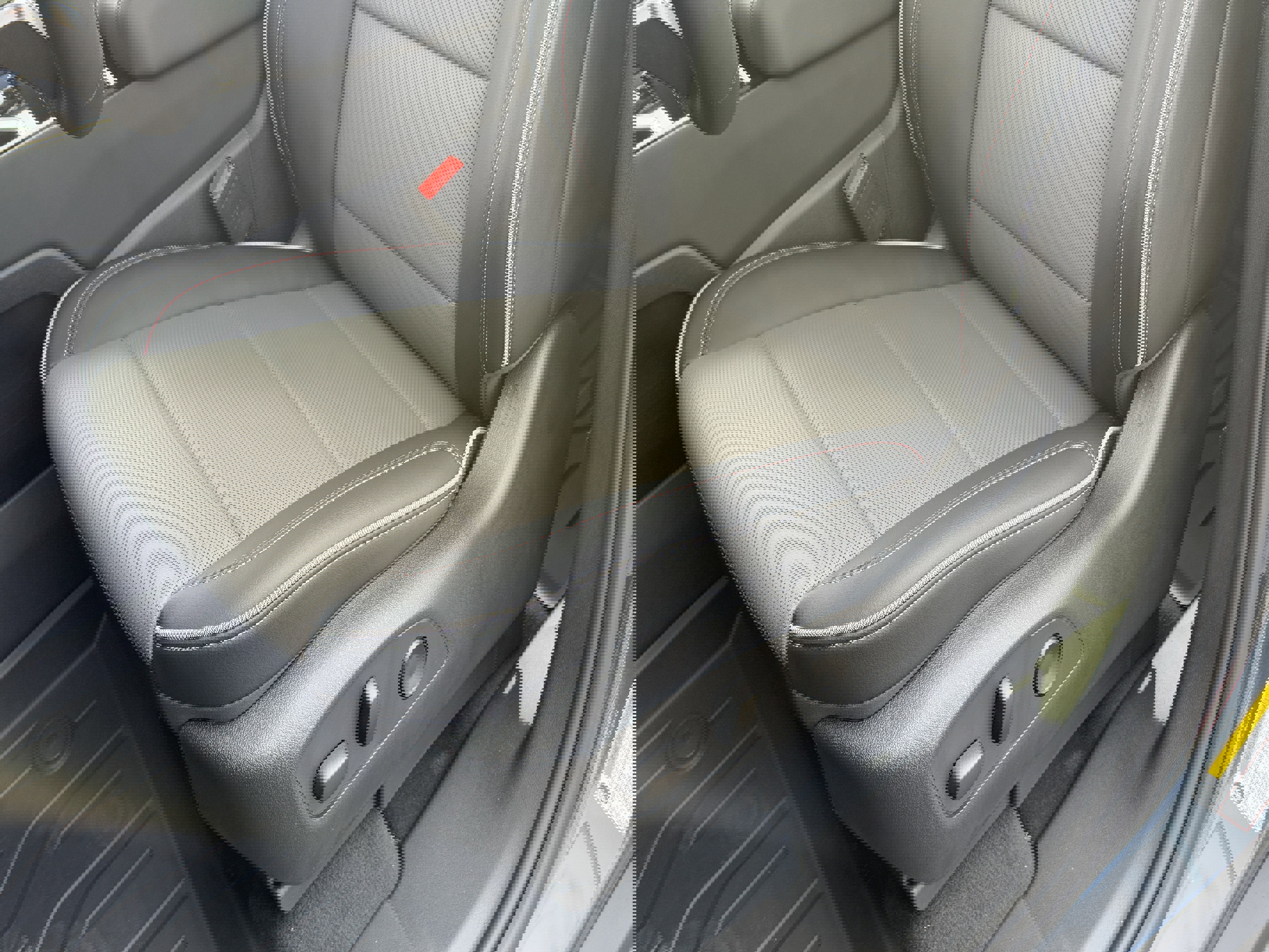 New 2026 Chevrolet Silverado EV Trail Boss w/ Premium Package image 13