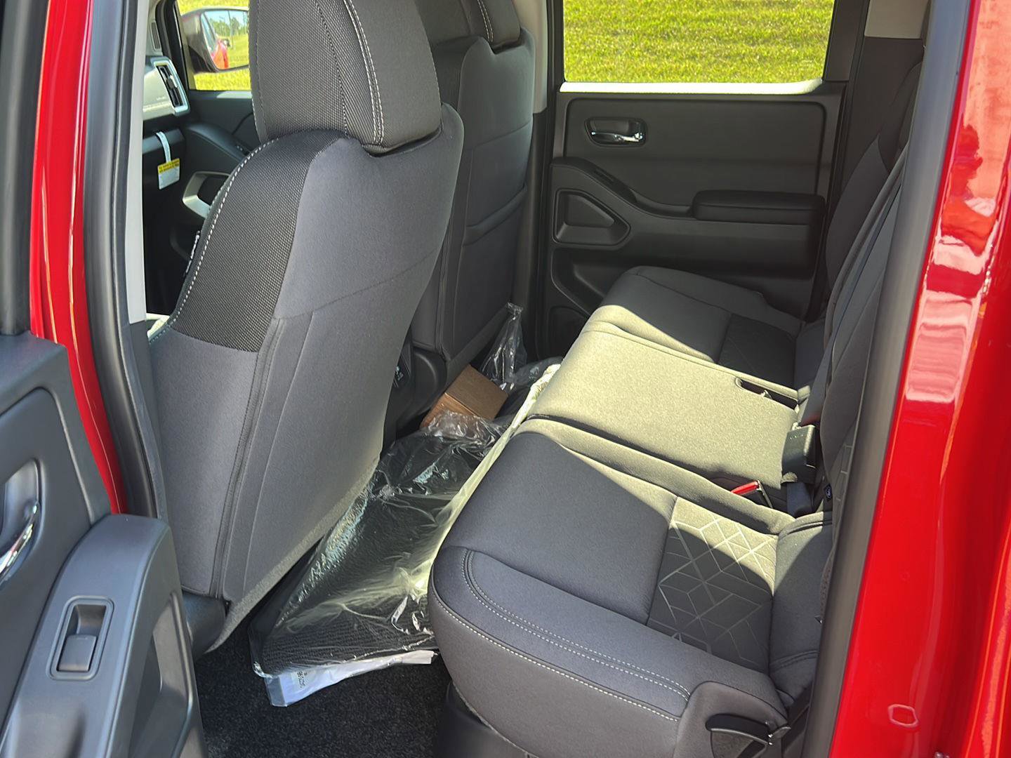 New 2026 Nissan Frontier SV w/ SV Convenience Package RWD image 11