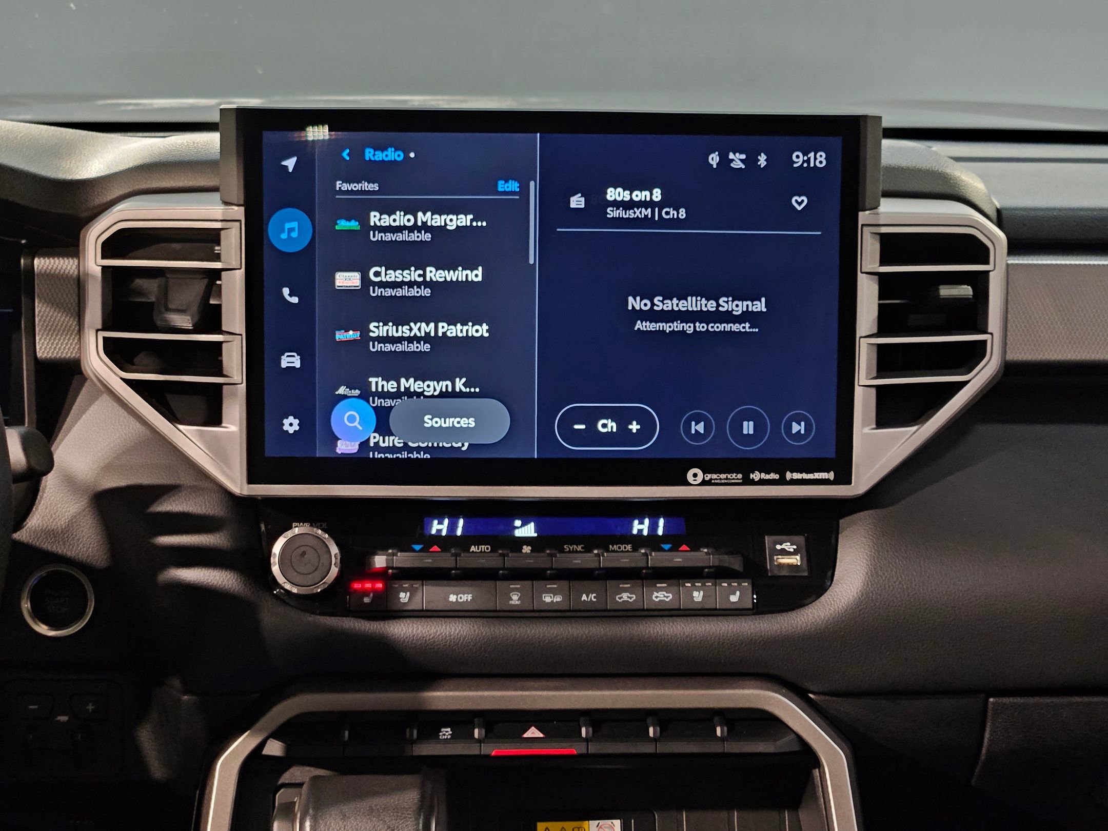 Used 2024 Toyota Tundra Limited image 16