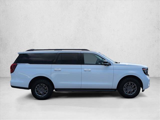 Used 2026 Ford Expedition Max Active RWD image 4