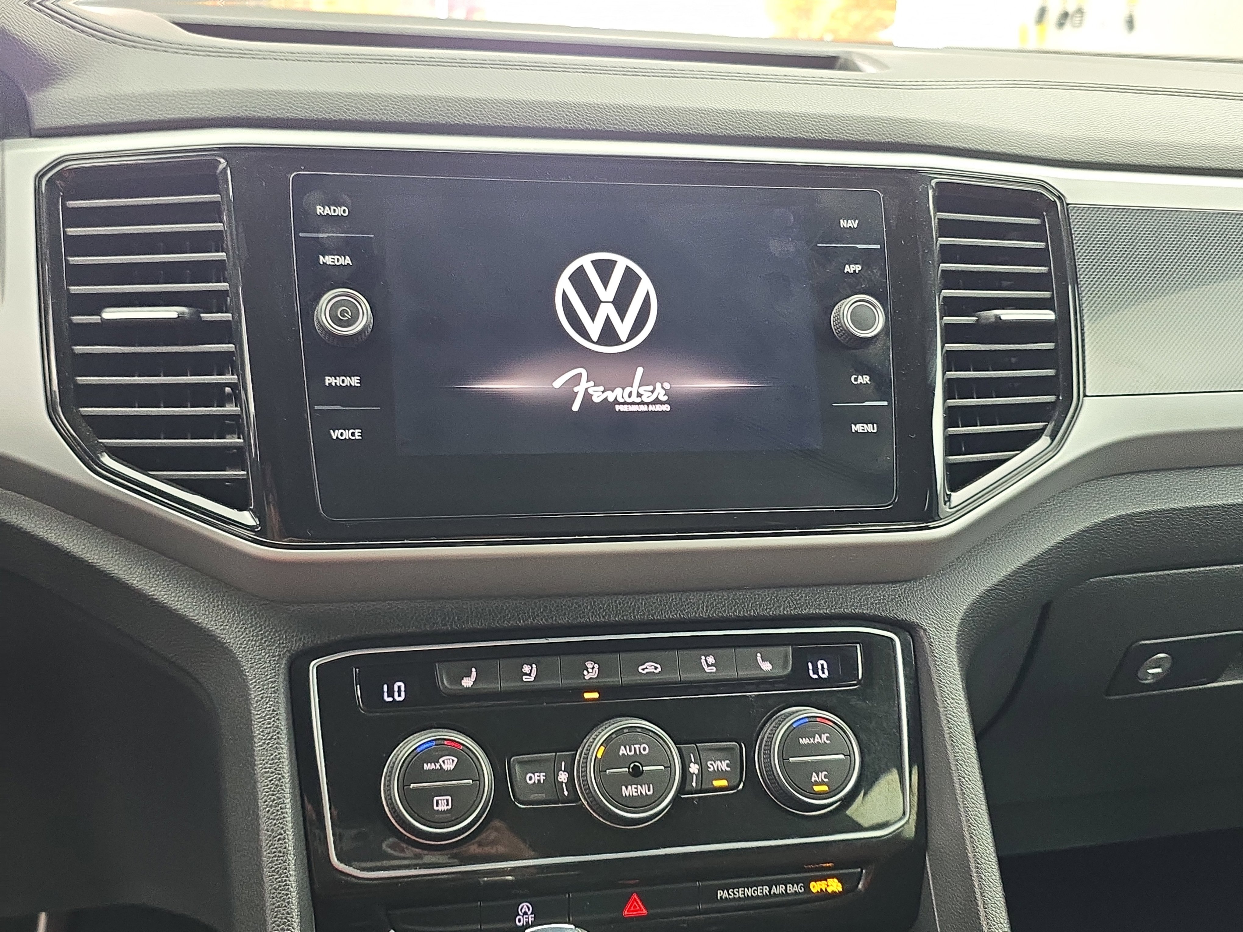 Used 2021 Volkswagen Atlas Cross Sport SEL Premium image 20