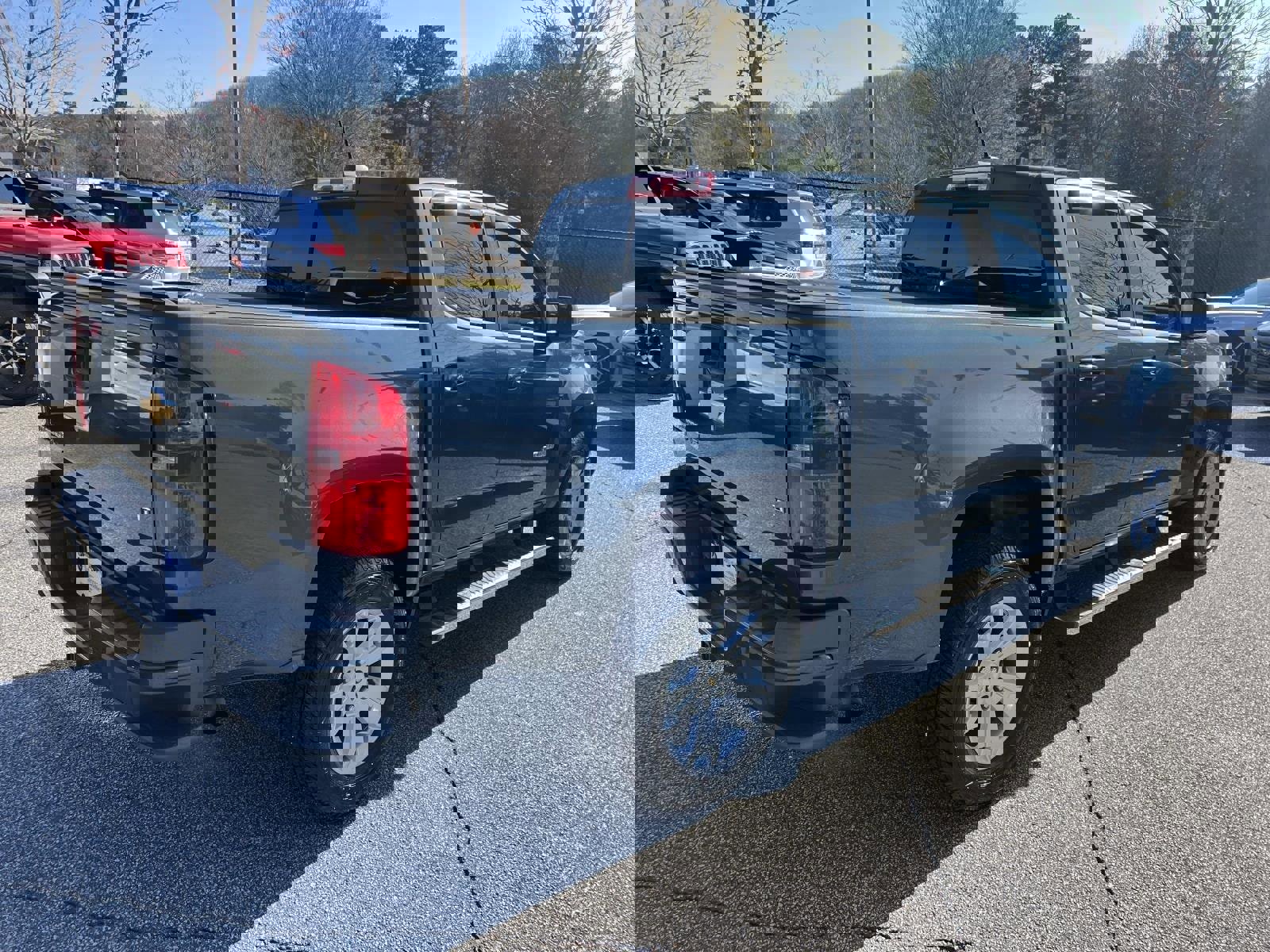 Used 2019 Chevrolet Colorado LT w/ LT Convenience Package image 7