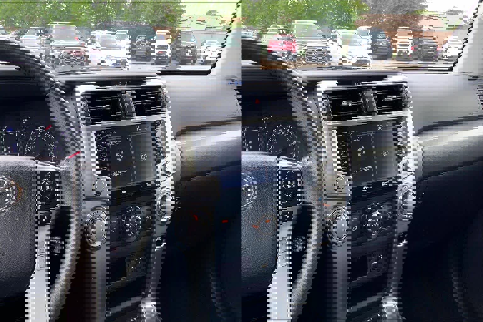 Used 2024 Toyota 4Runner SR5 AWD/4WD image 7