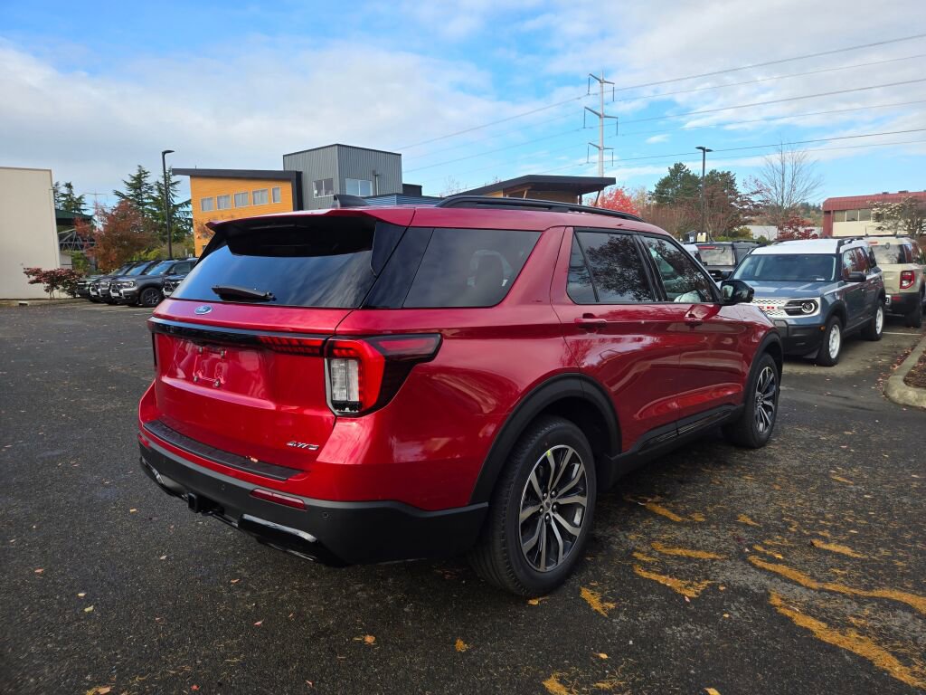 New 2026 Ford Explorer ST-Line AWD/4WD image 5