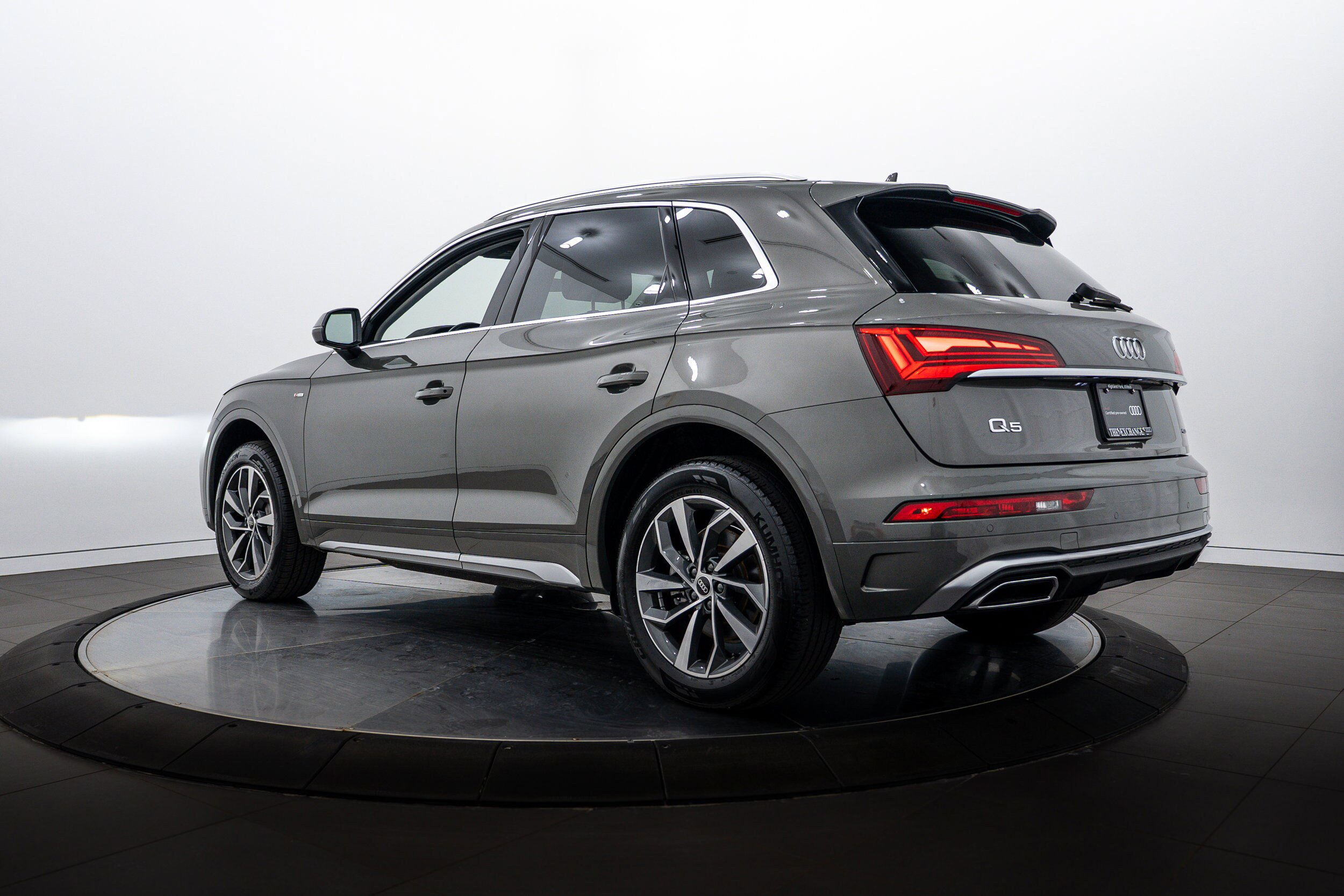 Certified 2023 Audi Q5 2.0T Premium Plus w/ Premium Plus Package image 5