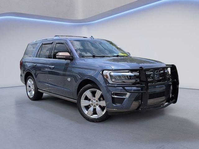 Used 2022 Ford Expedition King Ranch AWD/4WD image 2