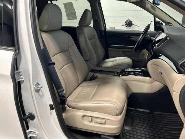 Certified 2021 Honda Pilot Touring image 14