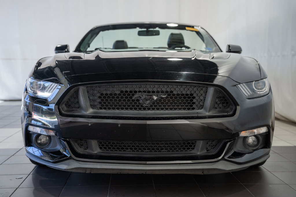 Used 2017 Ford Mustang GT Premium w/ Equipment Group 401A RWD image 2